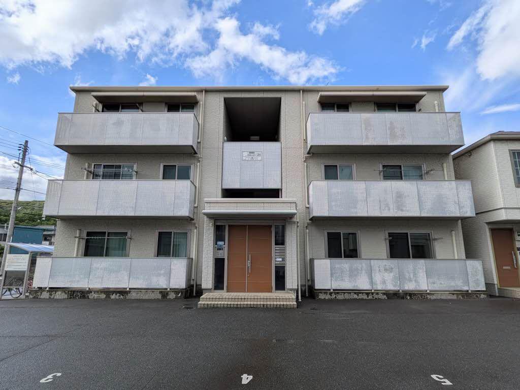 クローバー21 A棟(3LDK/1階)