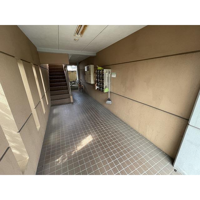 ハイエスト御領(1K/3階)の外観写真