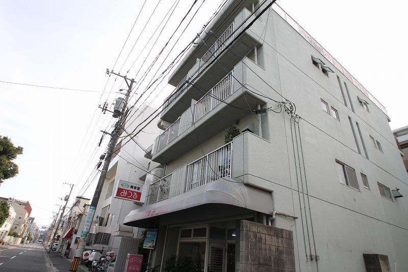 岡本ビル(1DK/3階)