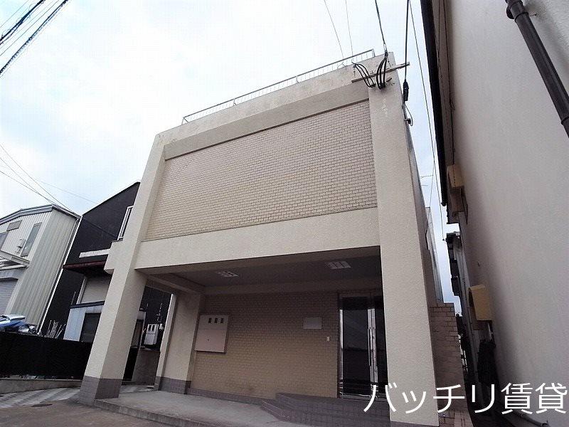 タワーズ諸岡(1DK/2階)
