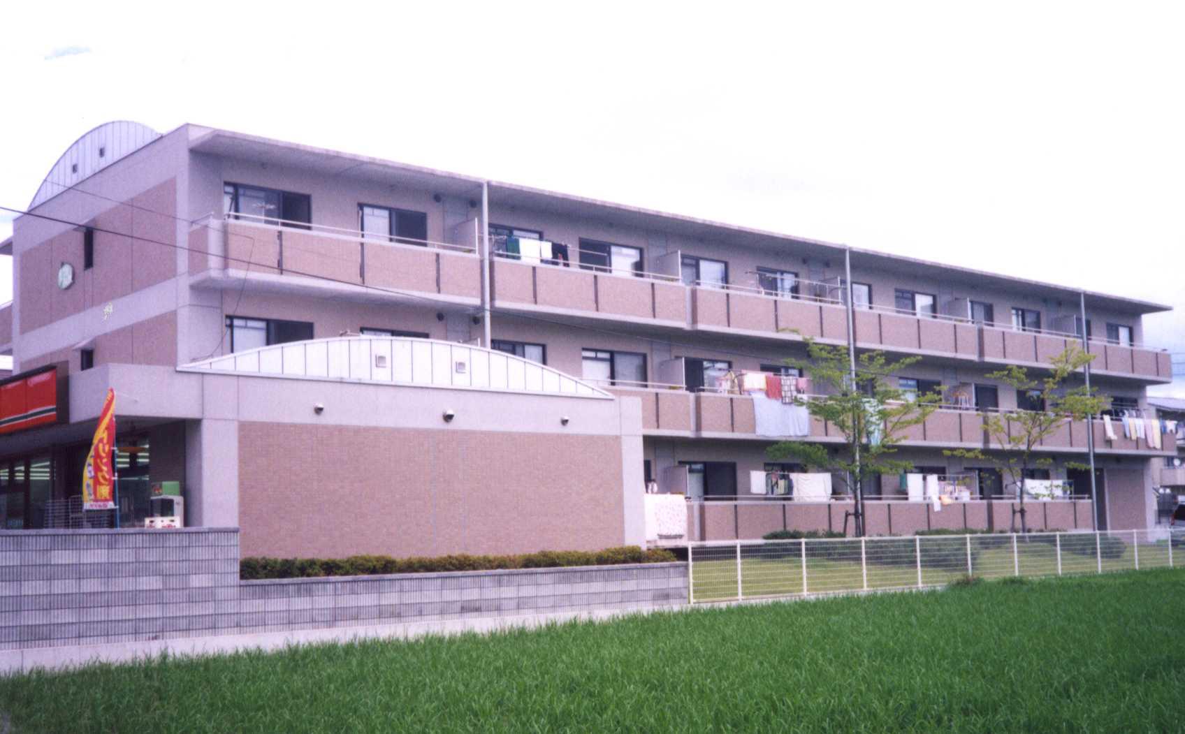 ヒルサイドパーク(3LDK/3階)の外観写真