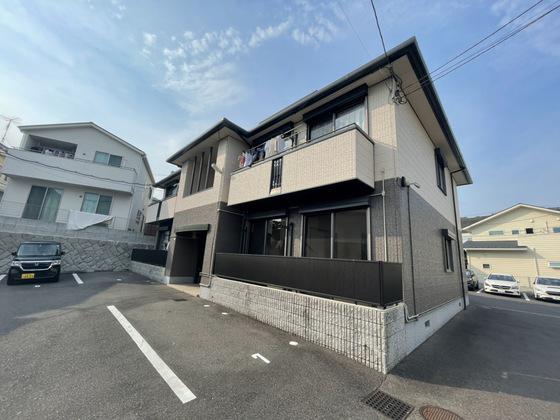 シャルマン高須B棟(2LDK/2階)の外観写真