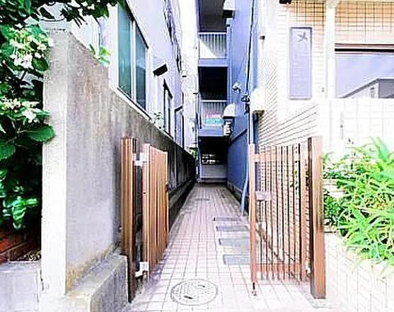 メゾン柴又(2DK/3階)の外観写真