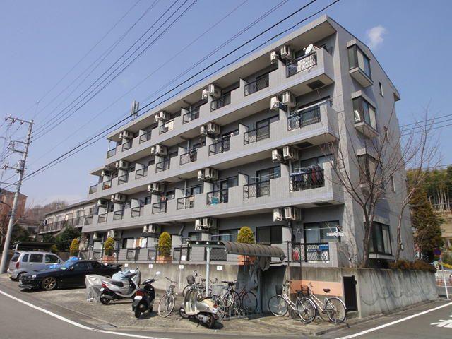 ワンダーランドB(1K/1階)