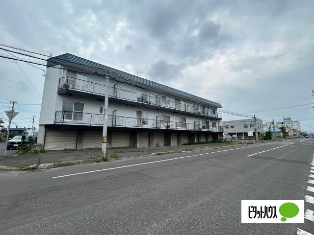 壱番館B(1LDK/2階)