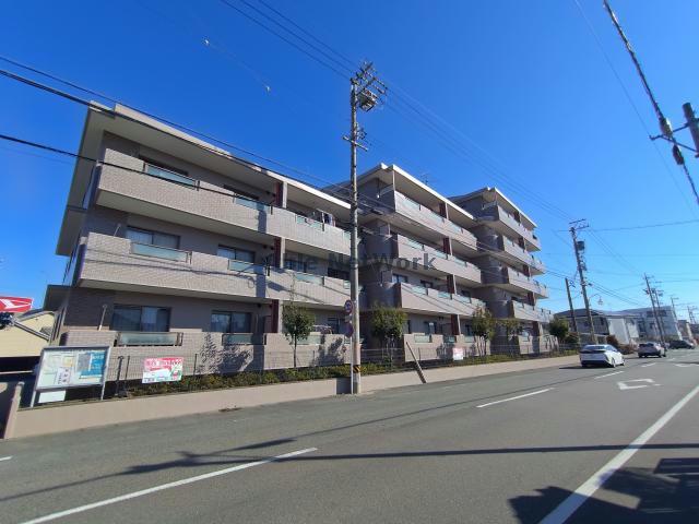 ロワイヤルA(3LDK/2階)
