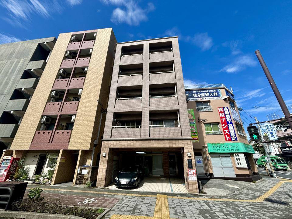JR鹿児島本線 鹿児島中央駅 徒歩4分 築25年(1K/5階)