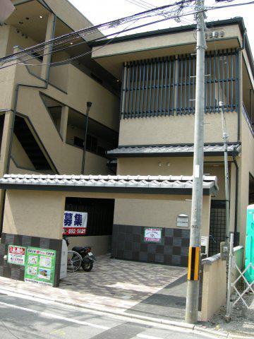 ロフティ四条大宮(1K/1階)