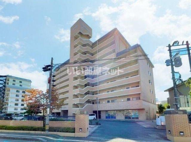 鈴木III(3LDK/6階)