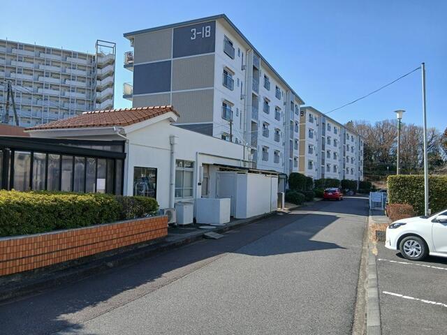 村上団地3街区(2LDK/1階)