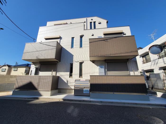 WHITE PALACE(1LDK/1階)