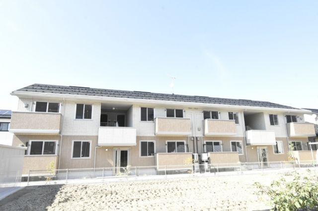 新潟県新潟市中央区 築3年(2LDK/2階)