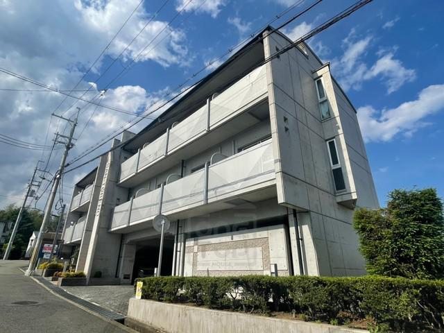 サントレノ箕面(1K/2階)