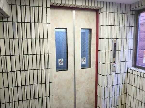 イノベ札幌大通南(ワンルーム/5階)の外観写真