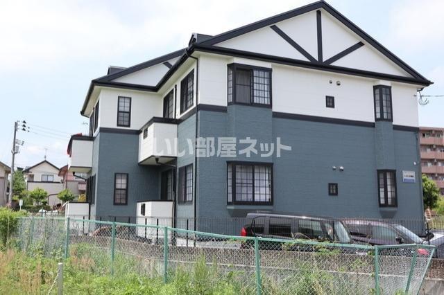シュトラール弐番館(3DK/2階)