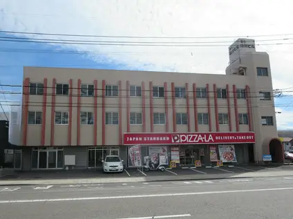 第5山川ビル(1LDK/3階)の外観写真