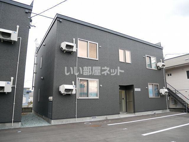 レジーナC棟(1LDK/1階)