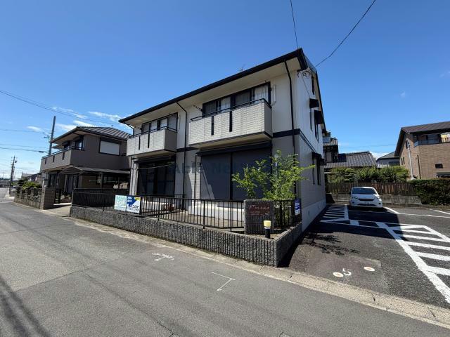 ファミール三嶋(2DK/1階)