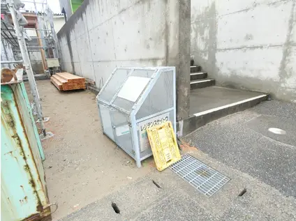 学生アパート(ワンルーム/1階)の外観写真