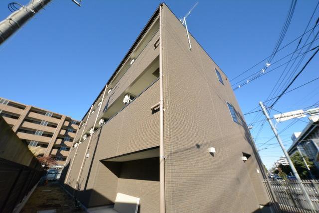 HUGO HOUSE(1K/2階)