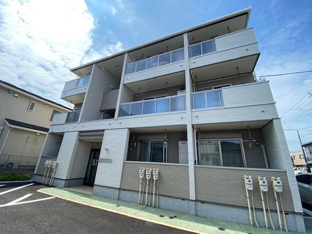 イーケータイズ(1LDK/1階)