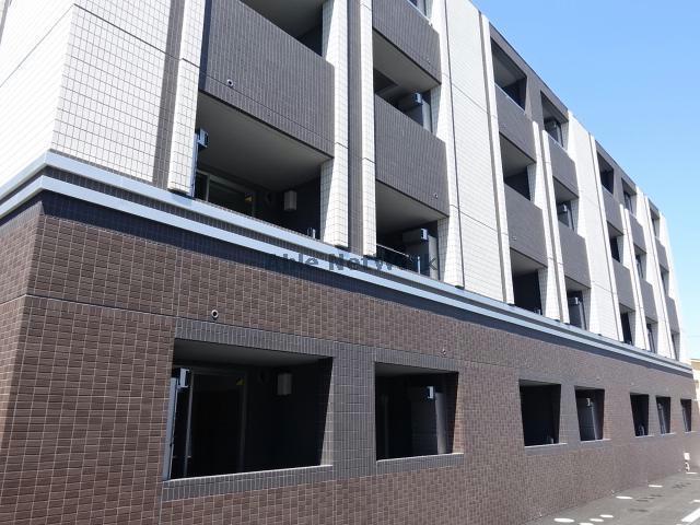 ランドマーク(1K/2階)