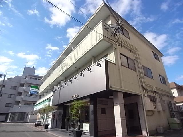 吉田ビル(1K/3階)