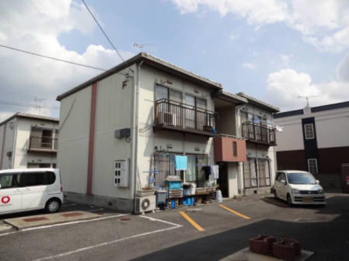 エレガンス西市 F棟(3DK/2階)