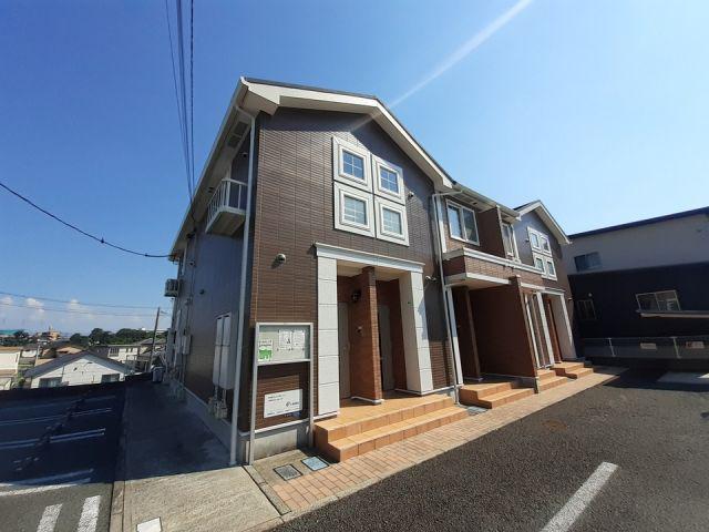 パインヒルズB(1K/1階)