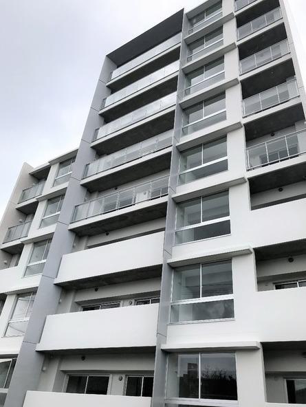 KO OLINA GONGEN(2LDK/2階)