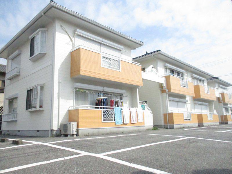 イーストラックYOSHIKAWA(2DK/2階)