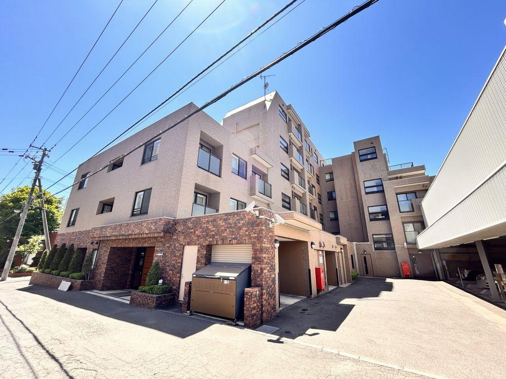 パークホームズ宮の森ヒルテラス(4LDK/4階)