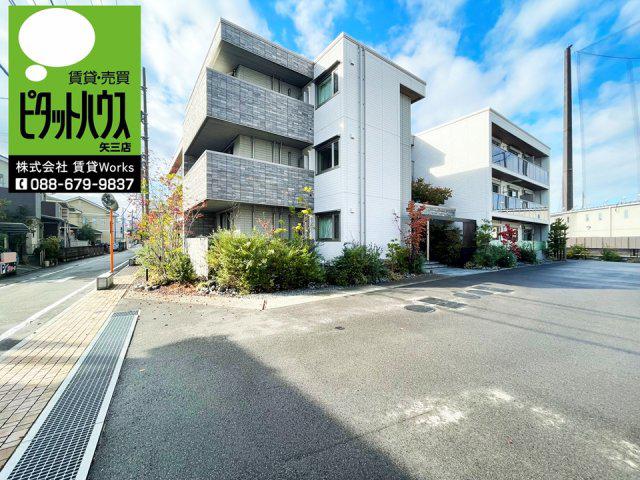 プレミアス(1LDK/2階)