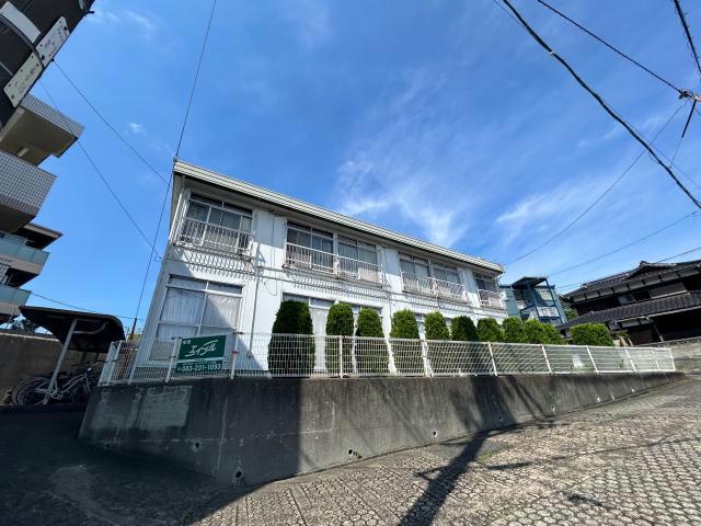 江本ハイツA(2K/1階)
