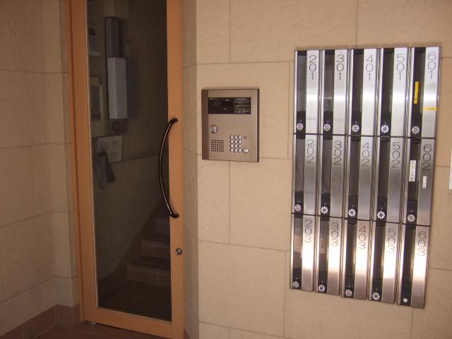 芙蓉ハウス(1K/5階)の外観写真