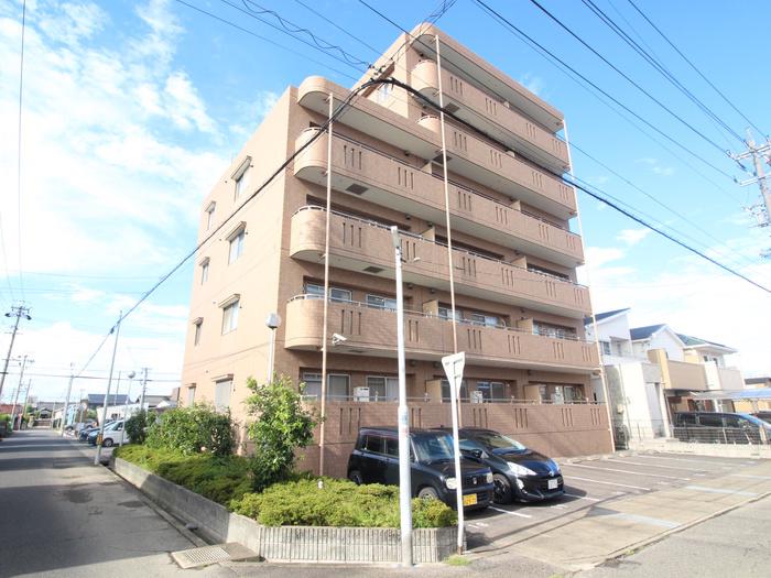 SELVA(2LDK/3階)