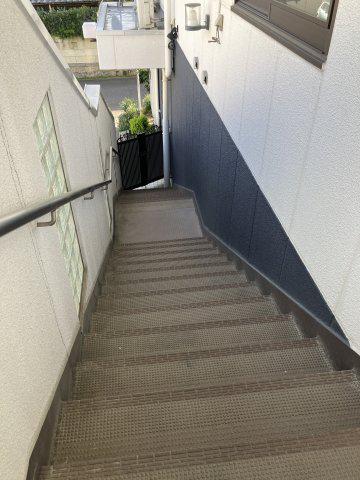 STクレードルビル(5LDK/2階)の外観写真