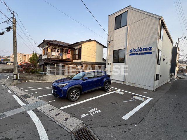 シジエム(1SK/2階)
