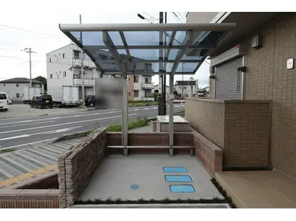 APPLE COUT K&M(2LDK/1階)の外観写真