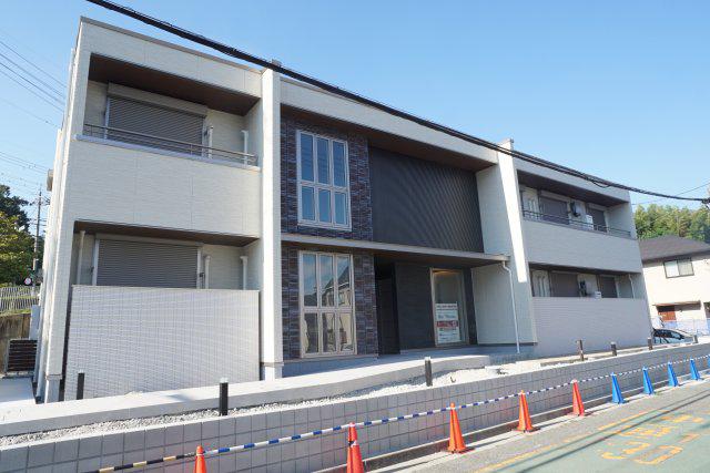 ESPOIR 宝塚・川面(2LDK/1階)