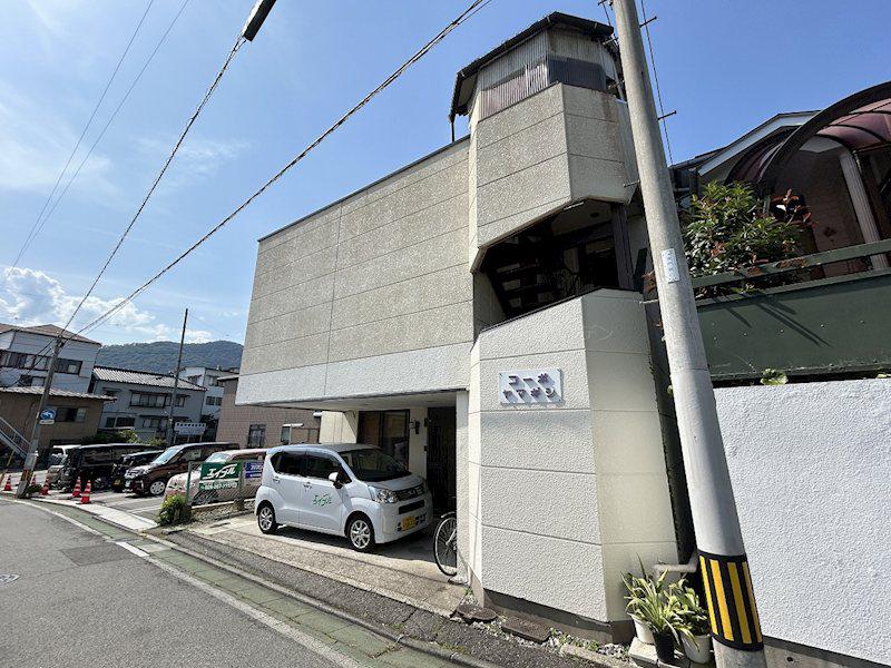 コーポ山岸(1K/3階)