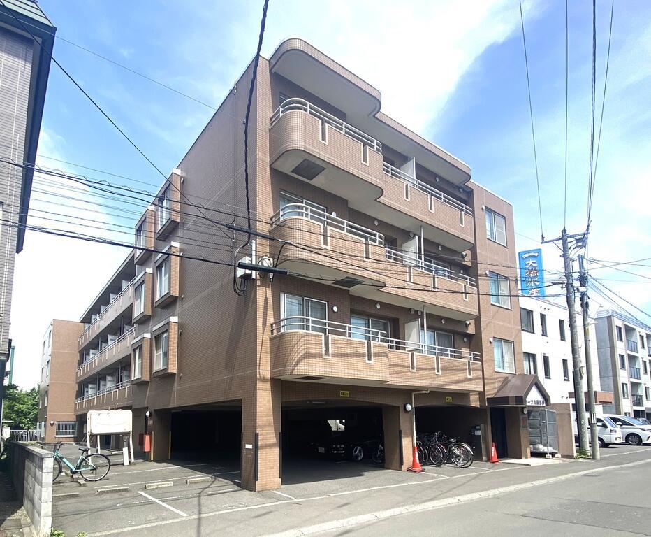 メープル桑園駅(2LDK/1階)
