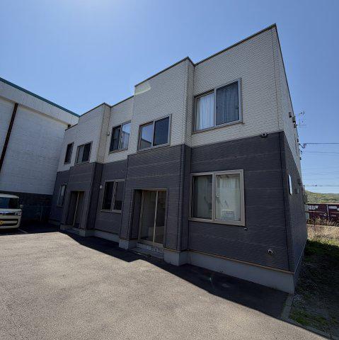 グランラヴィーヌ栄町(1LDK/1階)