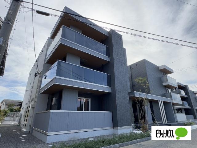 COUR18高宮E(1LDK/2階)
