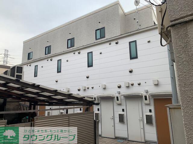 ROW HOUSE 西永福(1K/2階)