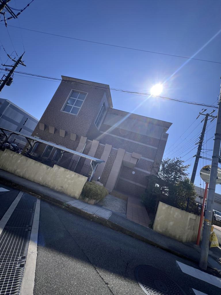 ランデュール逆瀬川(1K/3階)