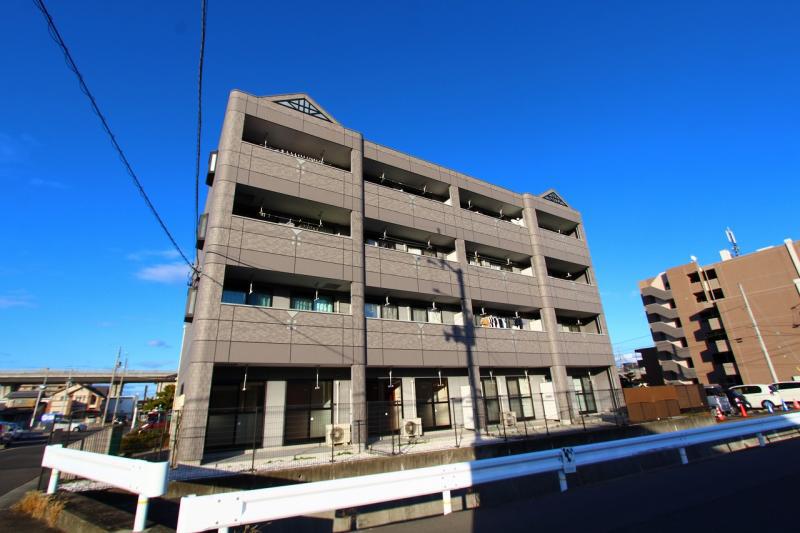 ロイヤルコーポ中川(1LDK/3階)