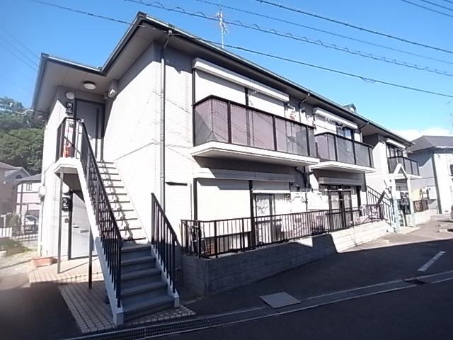 ファミール仁川III(3DK/2階)