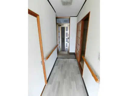 ハイツさくら(3LDK/2階)の玄関写真