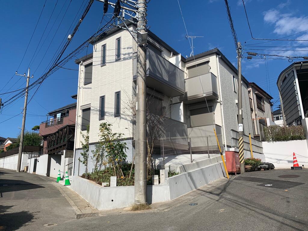 相鉄本線 二俣川駅 徒歩6分 築6年(1K/1階)